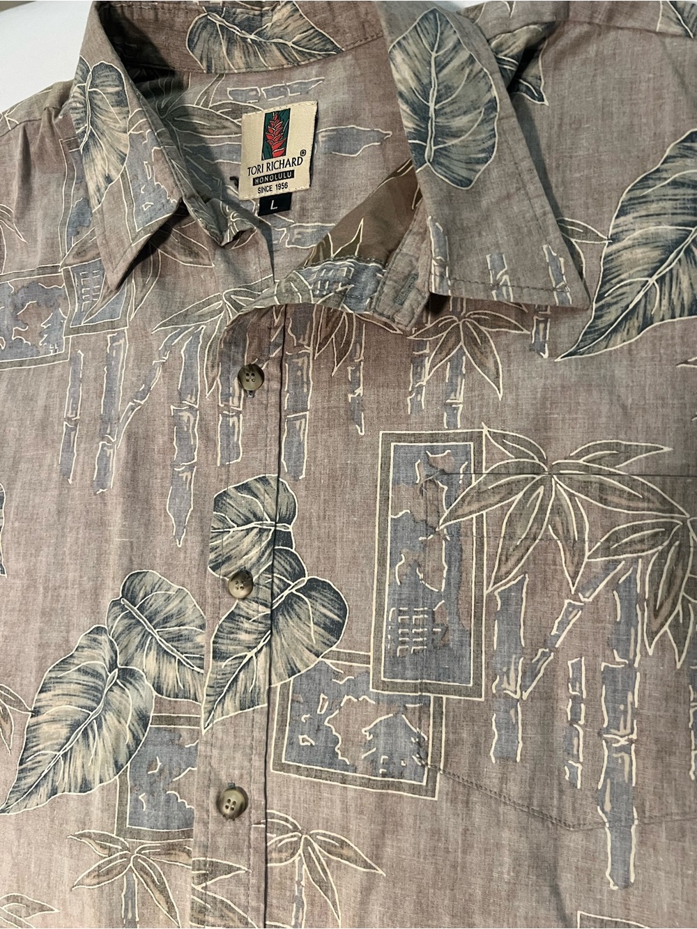Tori Richard Honolulu Hawaiian Shirt Men’s L Tropical Leaf Aloha Gray Blue